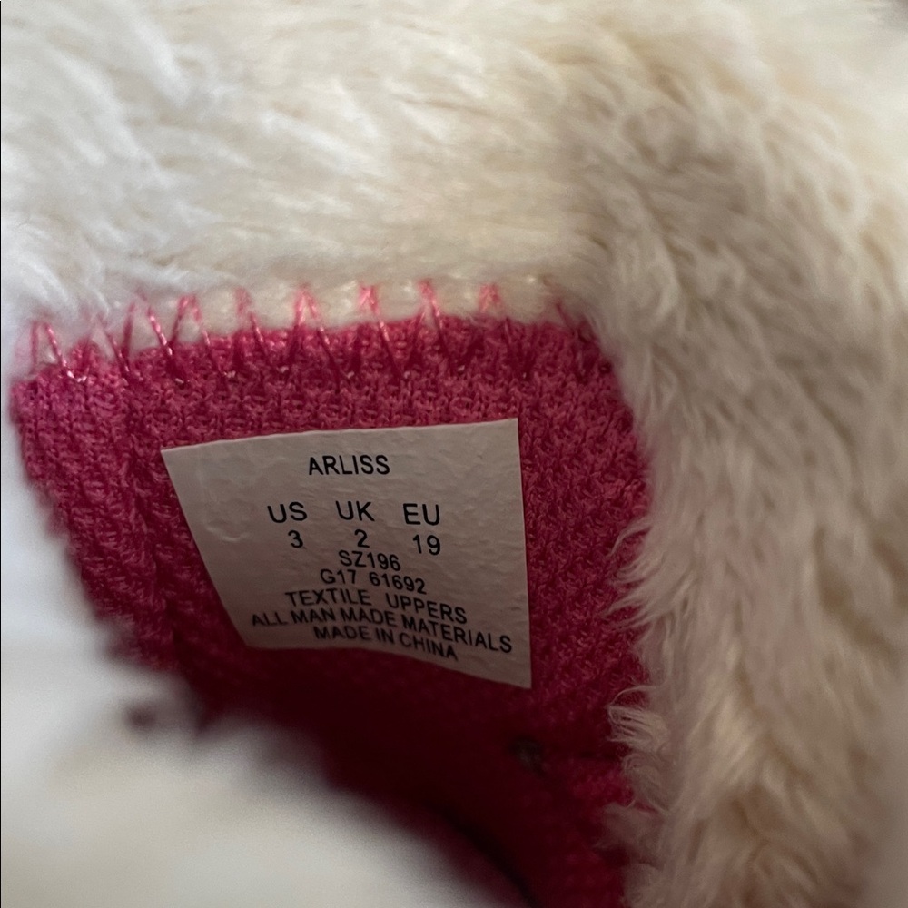 SURPRIZE NWOT Baby Girls Size 3 Cozy Gray and Pink Boots Velcro - Picture 5 of 11